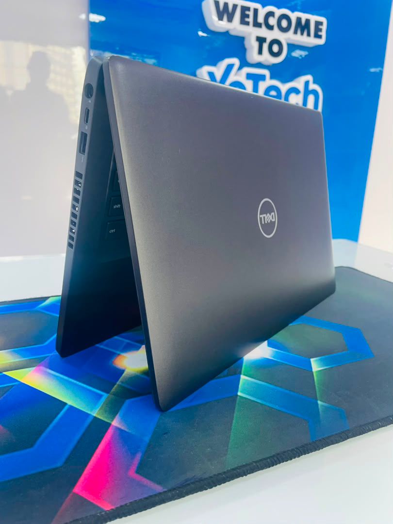 Latitude 5400 — photo 3 of 3