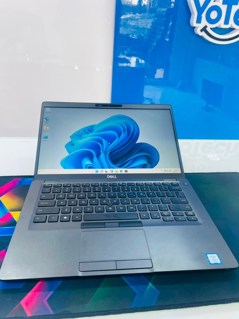 Latitude 5400